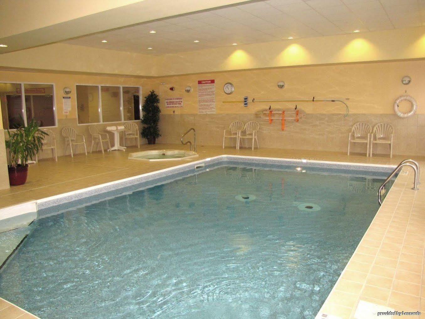 Hotel Western Muskoka Huntsville